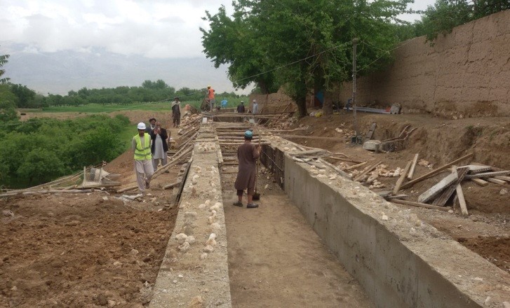 اصلاح و بازسازی تحکیم سربند و کانال کاریز