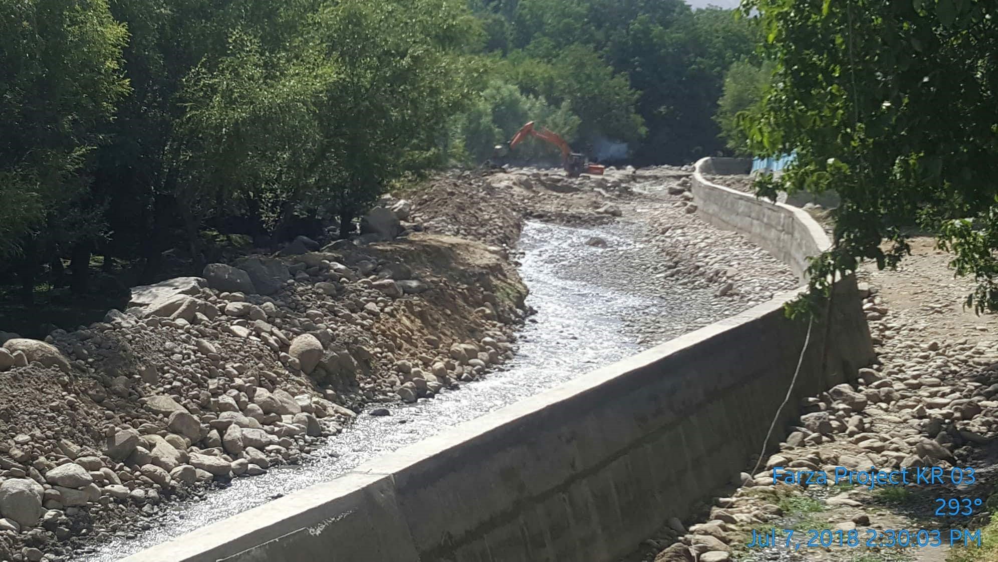 تحکیمات سواحل دریا در قریه نعمت خیل